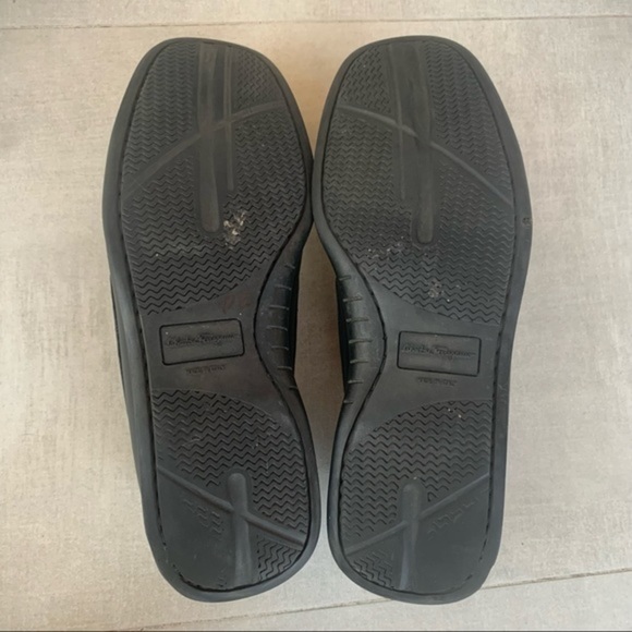 Salvatore Ferragamo Black Leather Loafers with Tassels - 9 - Picture 10 of 10